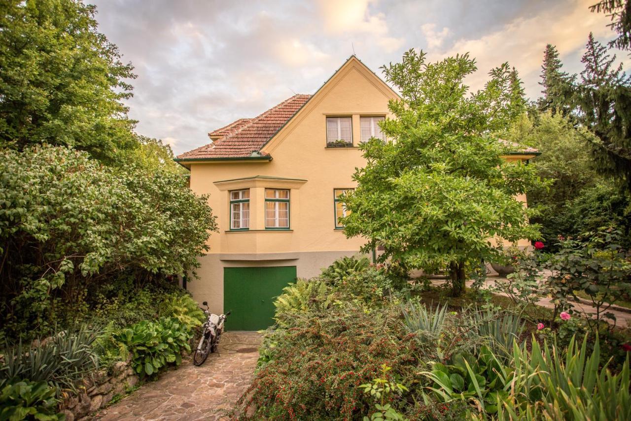 Huebsches Privatzimmer Mit Bad Perchtoldsdorf Exterior photo